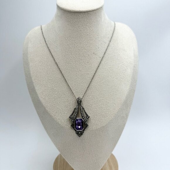Vtg Avon 1994 Art Deco Necklace Faux Amethyst Marcasite Pendant in SilverTone - Picture 3 of 9